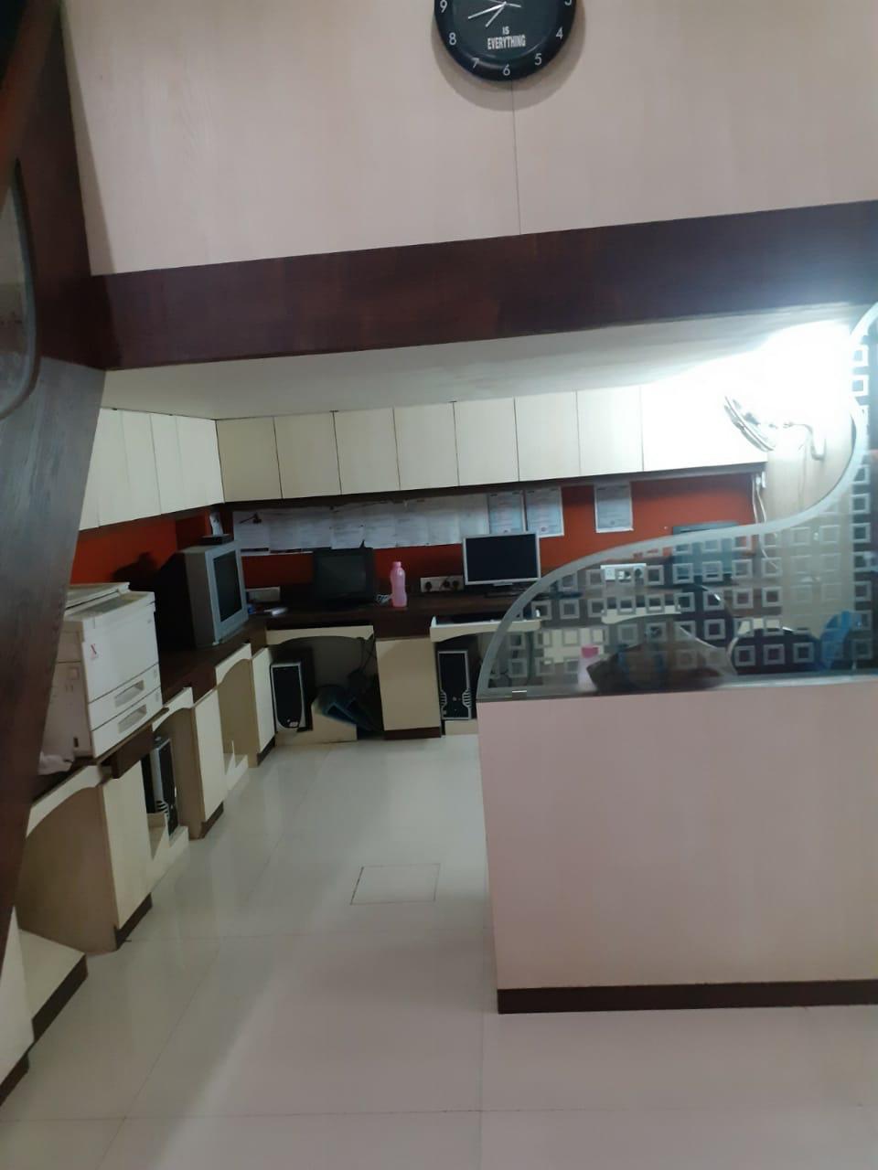 Business Point in Andheri West
